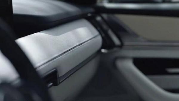 Mazda CX-60 lộ diện nội thất mang phong cách tối giản nhưng cao cấp