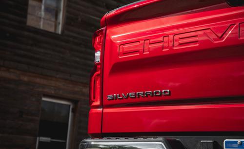 GM sẽ giới thiệu phiên bản điện khí hóa của xe bán tải Chevrolet vào tháng tới