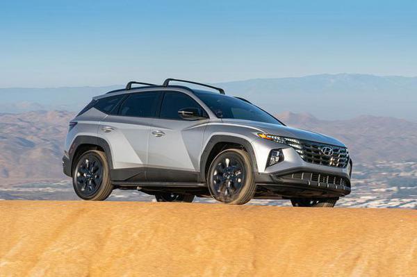 Chi tiết Hyundai Tucson XRT 2022 giá 750 triệu đồng