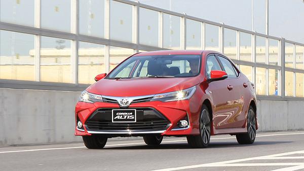 Chi tiết về Toyota Corolla Altis, cập nhật bảng giá tháng 10/2021 với ưu đãi 40 triệu đồng