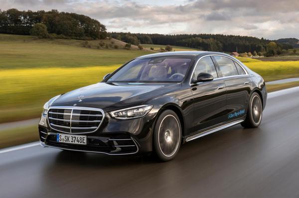 Mercedes-Benz S-Class plug-in hybrid mở bán tại Anh, phạm vi chạy điện đạt 63 dặm