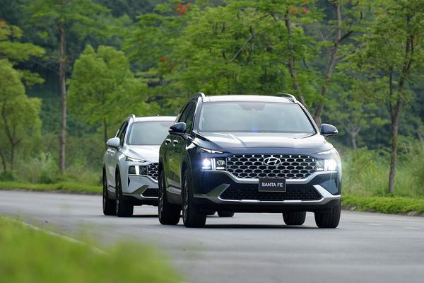 Hyundai Santa Fe 2021 được "bán online" trên web chính hãng, ngồi nhà vẫn có thể mua ô tô
