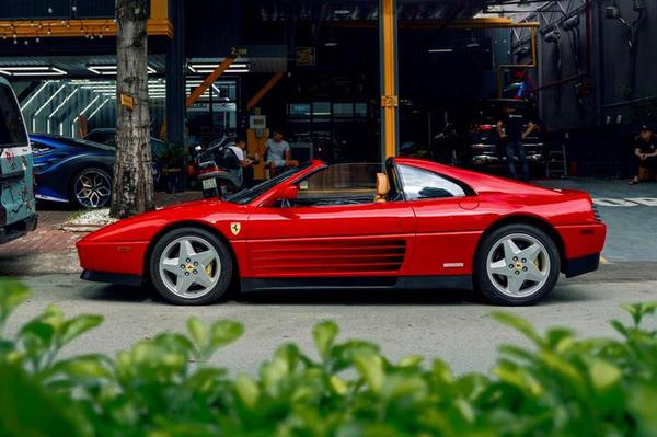 Khám phá những mẫu siêu xe Ferrari "có tuổi" tại Việt Nam