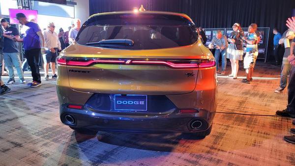 SUV cỡ nhỏ với sức mạnh vượt trội Dodge Hornet 2023 chính thức ra mắt