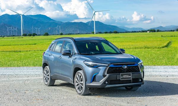 Toyota tiếp tục dẫn đầu thị trường ô tô Việt với doanh số khủng