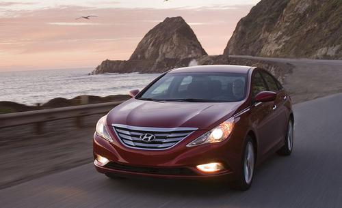 Hyundai, Kia bị phạt tới 210 triệu USD vì lỗi xử lý thu hồi động cơ