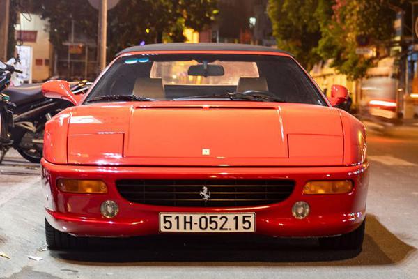 Đặng Lê Nguyên Vũ sở hữu "hàng độc" Ferrari 355 F1 Spider gần 30 năm tuổi