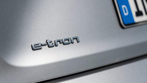 Audi Q6 e-tron xác nhận ra mắt năm 2022