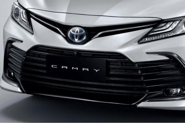 Ra mắt Toyota Camry 60th Anniversary 2022 bản đặc biệt với ngoại hình thăng hạng
