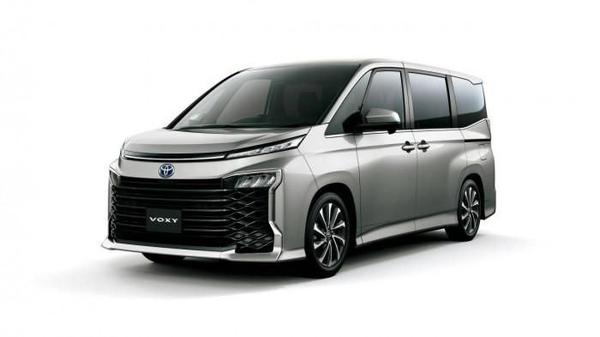 Bộ đôi minivan Toyota Noah và Voxy ra mắt tại Nhật với giá từ 539 triệu đồng