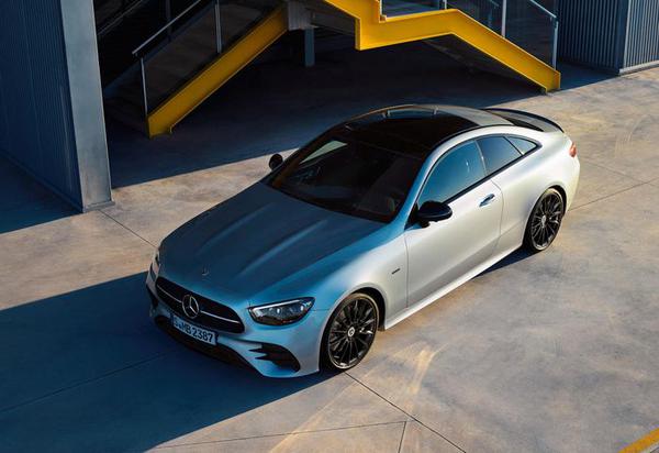 Mercedes-Benz E-Class Night Edition ra mắt với diện mạo thể thao hơn