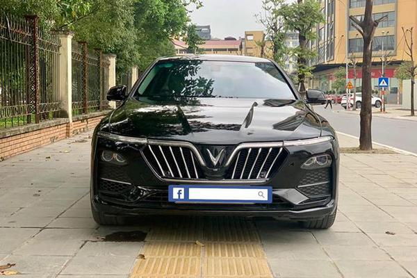 VinFast Lux A2.0 2020 lên sàn xe cũ với giá hơn 800 triệu đồng tại Hà Nội