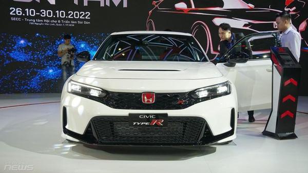 Honda Civic Type R công suất 315 mã lực xuất hiện tại Việt Nam