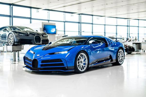 Siêu phẩm Bugatti Centodieci đầu tiên chính thức xuất xưởng