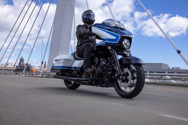 Harley-Davidson Street Glide Special sở hữu màu sơn hoàn toàn mới