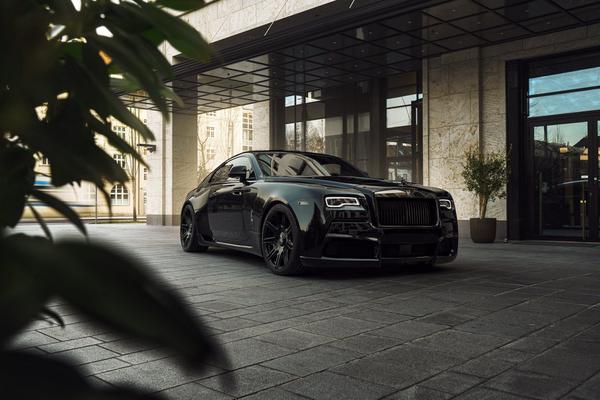 Rolls-Royce Wraith Black Badge bóng đêm với vẻ ngoài siêu cuốn hút chỉ sản xuất giới hạn 3 chiếc