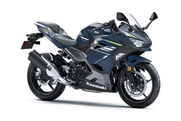 Kawasaki Ninja 400 sẽ được cập nhật thêm 2 màu sắc mới