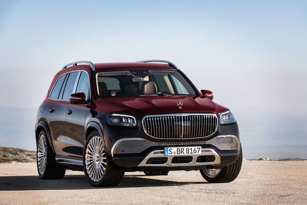 Mercedes-Benz Việt Nam công bố lịch ra mắt loạt xe hot cuối tháng 11