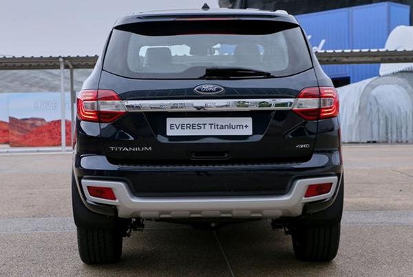 Ford Everest 2021 nhận ưu đãi giảm giá lên đến 80 triệu đồng