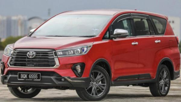 Toyota Innova 2021 được bổ sung trang bị, giá tăng nhẹ