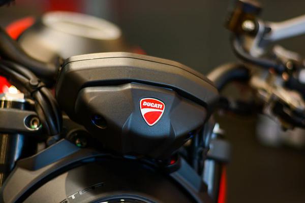 Ducati Monster thế hệ mới về Việt Nam, giá 439 triệu đồng
