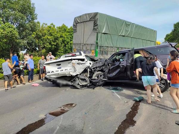 Tai nạn liên hoàn giữa 9 ô tô trên quốc lộ 1A khiến nhiều người thương vong tại Thanh Hóa