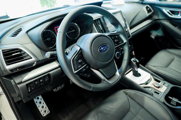 Subaru Forester tung ưu đãi 100% phí trước bạ kèm quà tặng trang bị đến hết tháng 10/2021