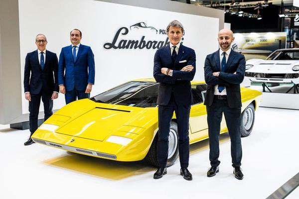 Lamborghini sẽ khai tử động cơ V12, chuyển sang xe hybrid vào năm 2023