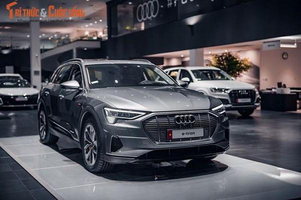 Khám phá Audi e-tron SUV 2022 vừa ra mắt tại Việt Nam