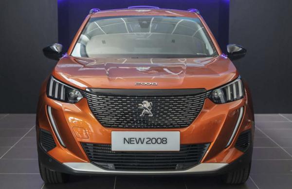 Cận cảnh Peugeot 2008 2022 vừa ra mắt tại Malaysia, giá 686 triệu đồng