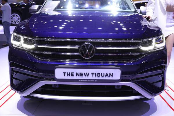 Volkswagen Tiguan 2022 chính thức ra mắt với giá 1,999 tỷ đồng tại Việt Nam