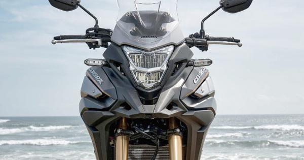 Honda CB150X chính thức ra mắt với giá từ 51 triệu đồng