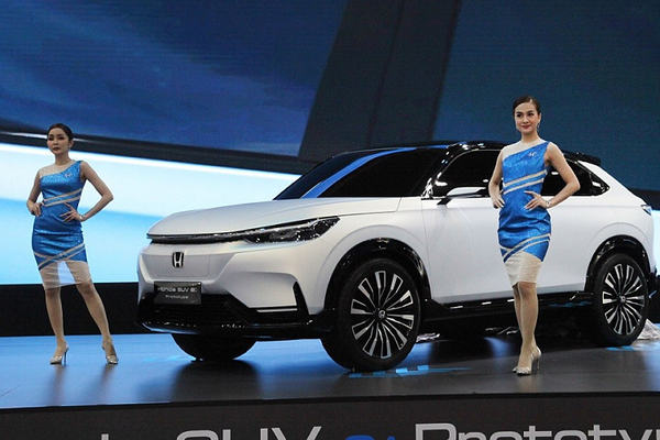 Honda SUVe 2023 chạy điện tại triển lãm Motor Expo 2022