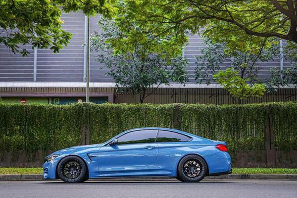 BMW M4 Coupe hàng hiếm được rao bán với giá 4,5 tỷ đồng thu hút dân chơi