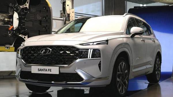 Hyundai SantaFe phiên bản 6 chỗ mới sắp ra mắt