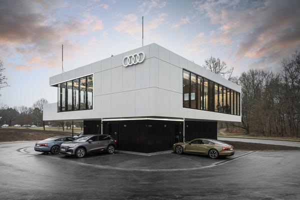 Trạm sạc cho xe điện của Audi chính thức hoạt động