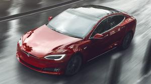 Khả năng tăng tốc của Tesla Model S Plaid có thể khiến những siêu xe phải "thèm khát"