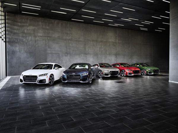 Audi TT RS Heritage Edition ra mắt với số lượng giới hạn