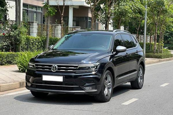 Volkswagen Tiguan Allspace 2018 rao bán, chủ xe chịu "lỗ" 500 triệu đồng