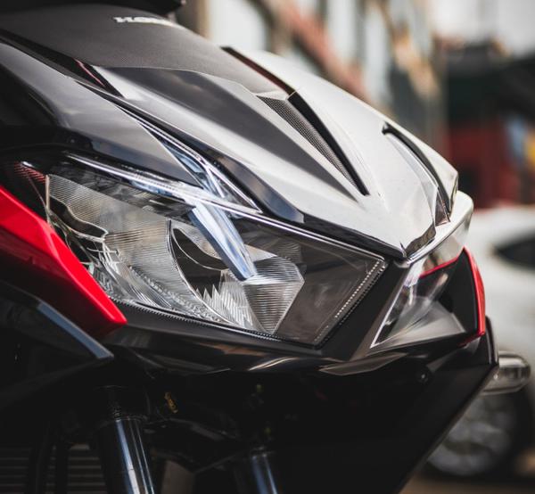 Honda Winner X giảm sốc còn khoảng 30 triệu đồng trong tháng 9/2021