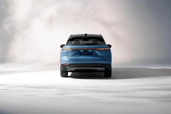 Mẫu SUV 5 chỗ của nhà sản xuất Trung Quốc hứa hẹn cạnh tranh với Tesla