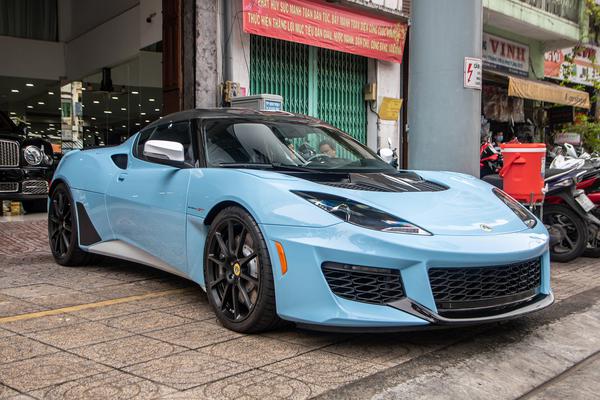 Ngắm Lotus Evora GT đầu tiên tại Việt Nam