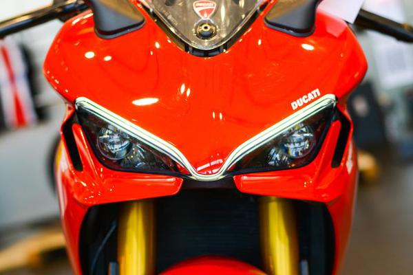 Ducati SuperSport 950 mở bán chính hãng tại Việt Nam với giá từ 579 triệu đồng