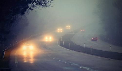 Đèn sương mù ô tô nguy cơ bị khai tử ?
