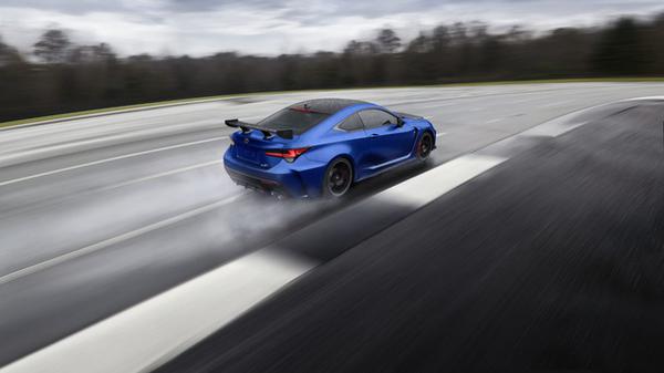Lexus RC F phiên bản đặc biệt ra mắt, tăng tốc từ 0-100km trong 4 giây