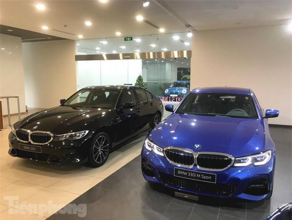 Hàng loạt xe BMW giảm giá mạnh khi lắp ráp tại Việt Nam