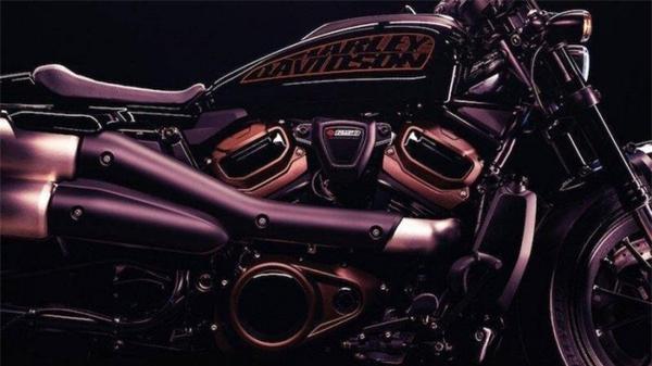 Harley-Davidson Sportster S 2021 được bán với giá 14.999 USD