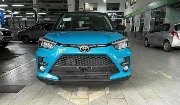 Toyota Raize có mặt tại đại lý, chuẩn bị ra mắt chính thức tại Việt Nam