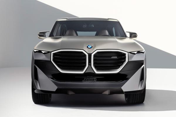 BMW XM bản hiệu năng ra mắt, sẽ xuất xưởng vào năm sau