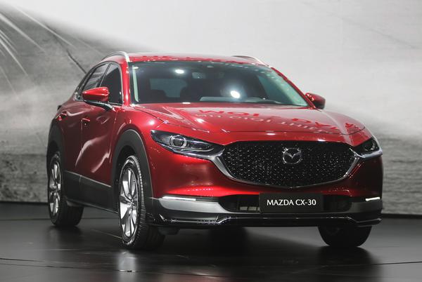 Cập nhật giá lăn bánh xe Mazda CX-30 tháng 01/2022